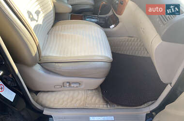 Позашляховик / Кросовер Lexus LX 2006 в 