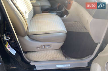 Позашляховик / Кросовер Lexus LX 2006 в 