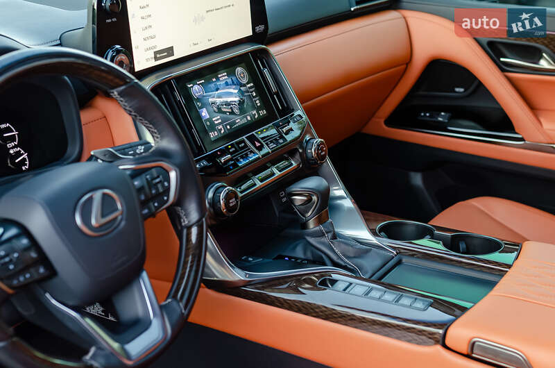 Внедорожник / Кроссовер Lexus LX 2023 в Киеве