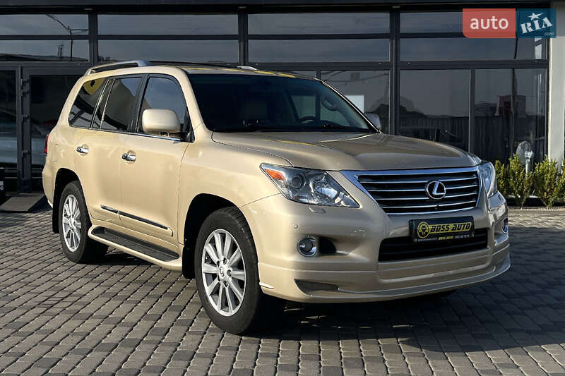 Lexus LX 2008