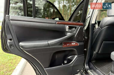 Позашляховик / Кросовер Lexus LX 2012 в 