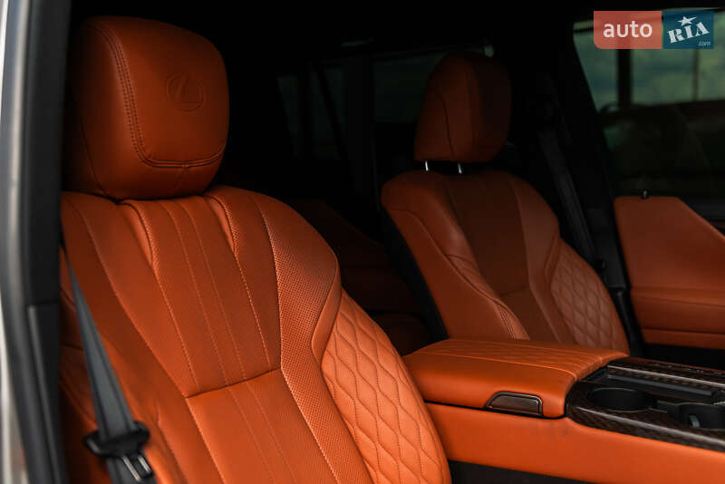 Позашляховик / Кросовер Lexus LX 2022 в Мукачевому