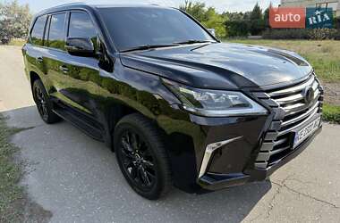 Позашляховик / Кросовер Lexus LX 2016 в 