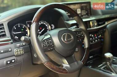 Позашляховик / Кросовер Lexus LX 2016 в 
