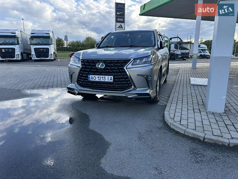 Внедорожник / Кроссовер Lexus LX 2016 в Рахове фото 17 Внедорожник / Кроссовер Lexus LX 2016 в Рахове