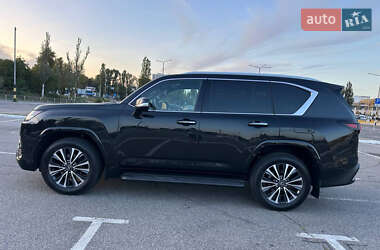 Позашляховик / Кросовер Lexus LX 2025 в 
