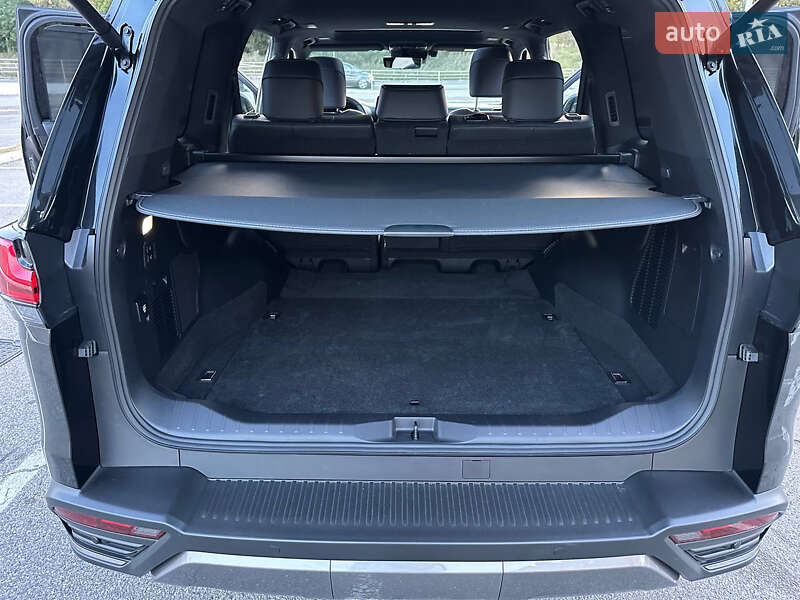 Позашляховик / Кросовер Lexus LX 2025 в Києві фото 32 Позашляховик / Кросовер Lexus LX 2025 в Києві