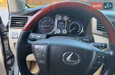 Позашляховик / Кросовер Lexus LX 2008 в 
