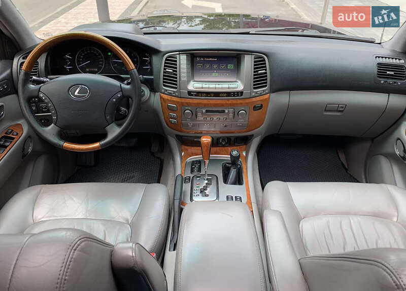 Позашляховик / Кросовер Lexus LX 2007 в Києві фото 42 Позашляховик / Кросовер Lexus LX 2007 в Києві