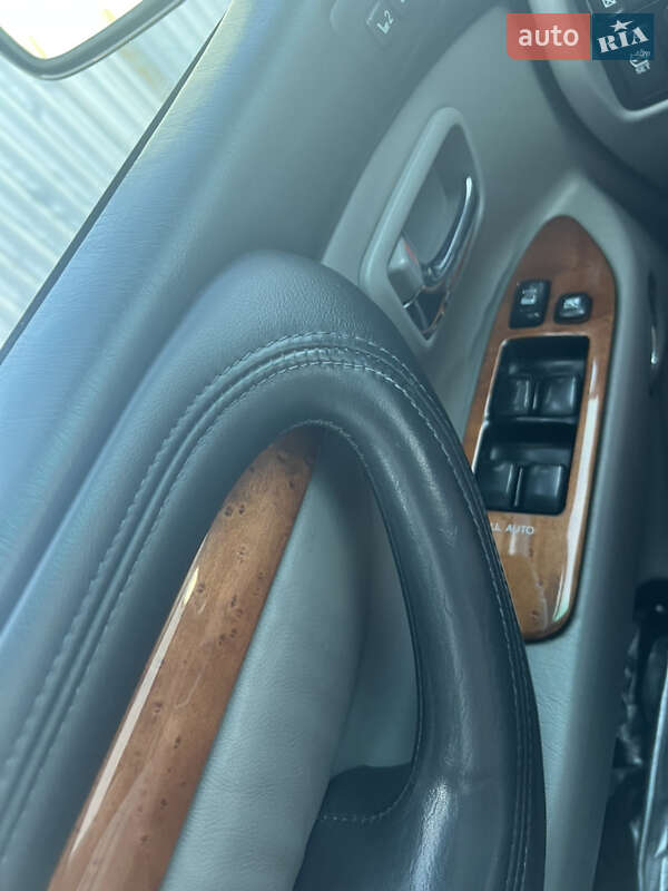 Внедорожник / Кроссовер Lexus LX 2007 в Черновцах