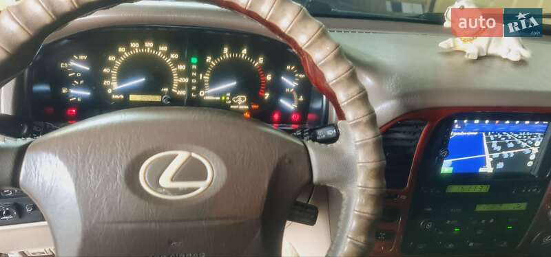Внедорожник / Кроссовер Lexus LX 2002 в Запорожье