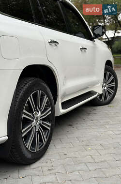 Позашляховик / Кросовер Lexus LX 2019 в 