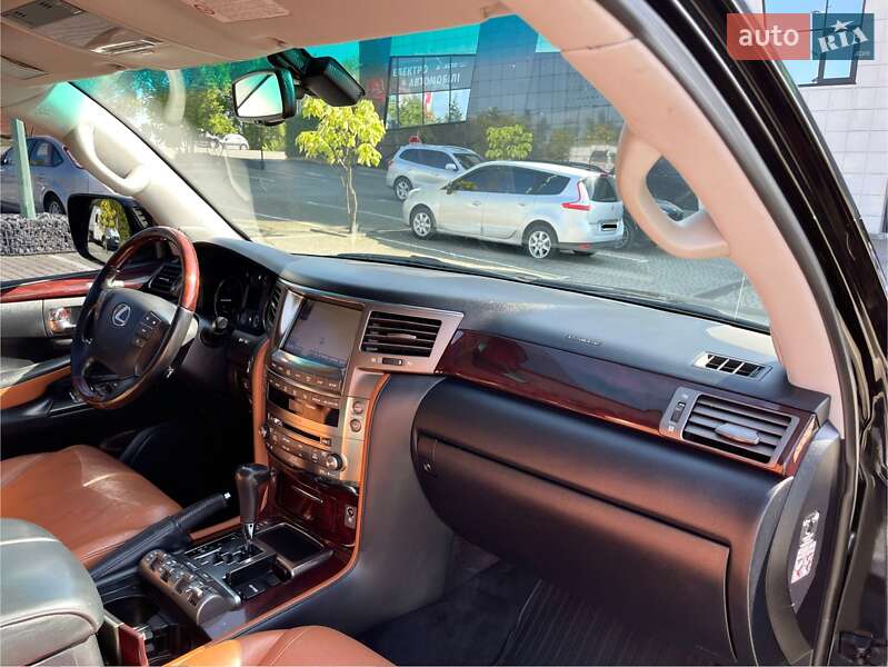 Внедорожник / Кроссовер Lexus LX 2011 в Львове фото 45 Внедорожник / Кроссовер Lexus LX 2011 в Львове