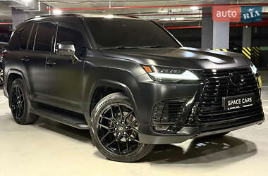 Внедорожник / Кроссовер Lexus LX 2022 в 