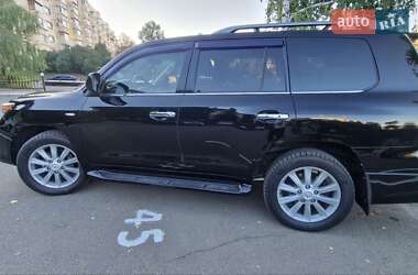 Позашляховик / Кросовер Lexus LX 2011 в 