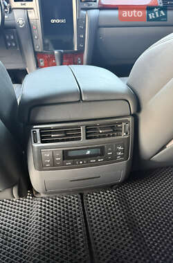 Внедорожник / Кроссовер Lexus LX 2009 в 
