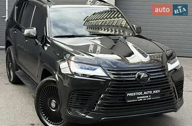 Позашляховик / Кросовер Lexus LX 2022 в 