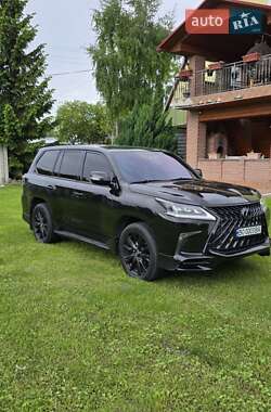 Позашляховик / Кросовер Lexus LX 2018 в 