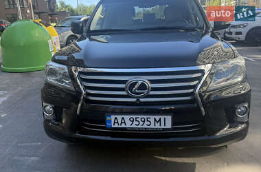 Позашляховик / Кросовер Lexus LX 2012 в 
