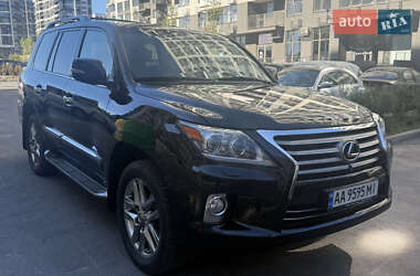 Позашляховик / Кросовер Lexus LX 2012 в 