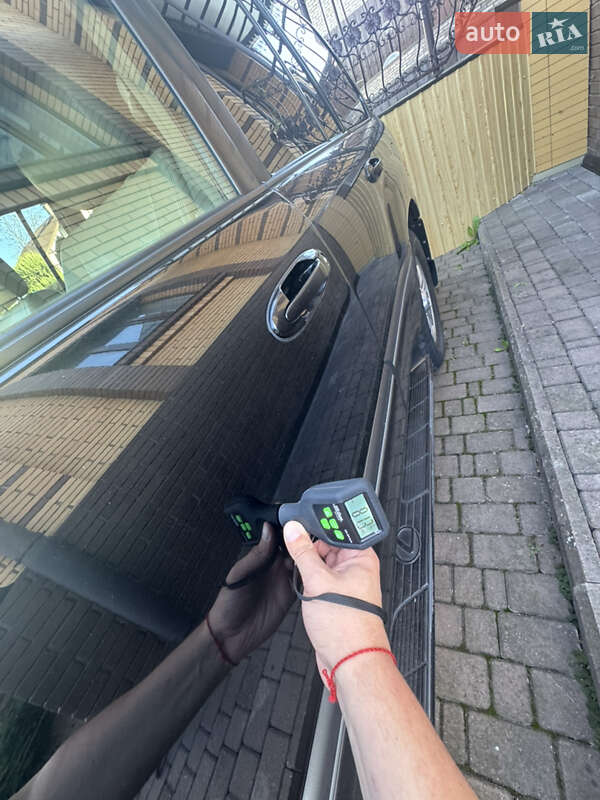 Позашляховик / Кросовер Lexus LX 2004 в Києві