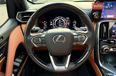 Позашляховик / Кросовер Lexus LX 2022 в 