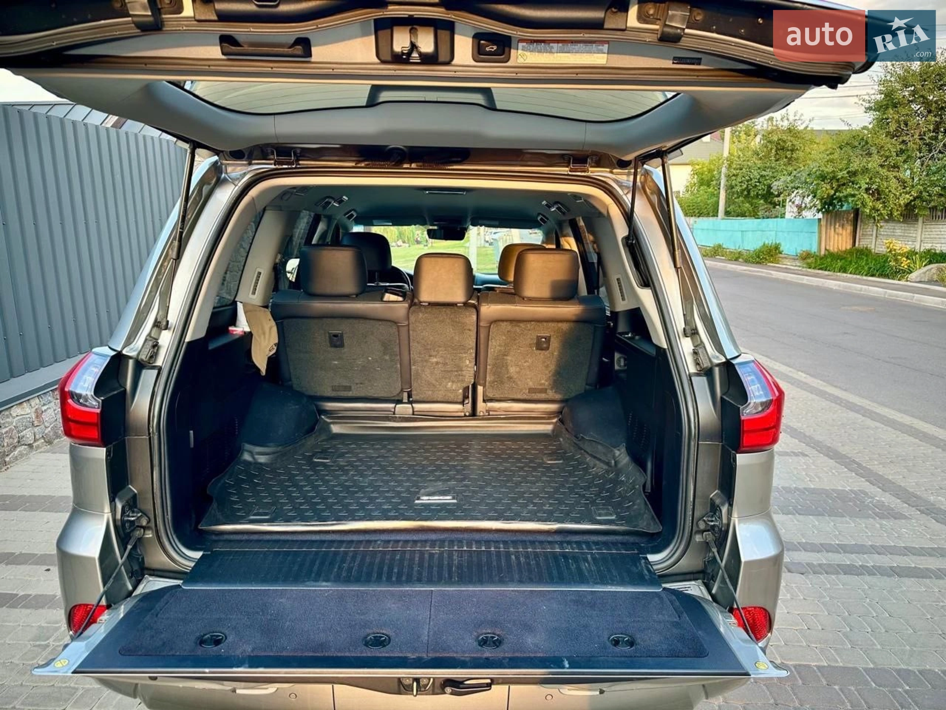 2017 Lexus LX - мініатюра 44