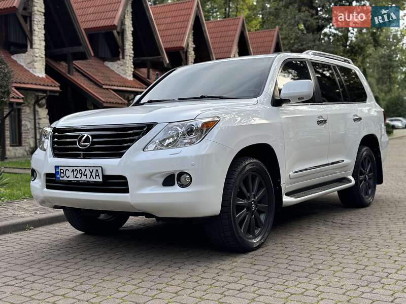 Позашляховик / Кросовер Lexus LX 2008 в Львові