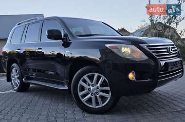 Внедорожник / Кроссовер Lexus LX 2009 в 
