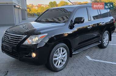 Внедорожник / Кроссовер Lexus LX 2009 в 