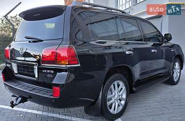 Внедорожник / Кроссовер Lexus LX 2009 в 
