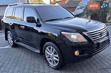 Внедорожник / Кроссовер Lexus LX 2009 в 