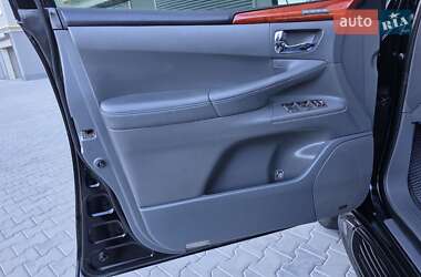 Внедорожник / Кроссовер Lexus LX 2009 в 
