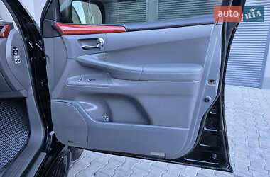 Внедорожник / Кроссовер Lexus LX 2009 в 