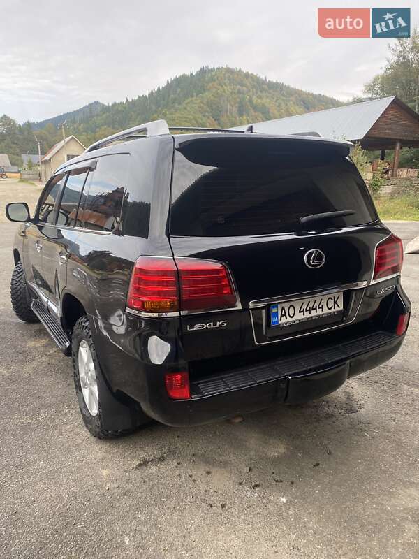 Внедорожник / Кроссовер Lexus LX 2008 в Тячеве