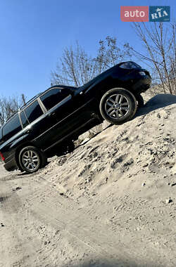 Позашляховик / Кросовер Lexus LX 2005 в 