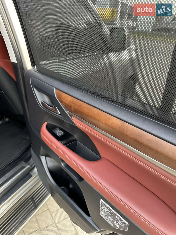 Позашляховик / Кросовер Lexus LX 2016 в Дніпрі фото 19 Позашляховик / Кросовер Lexus LX 2016 в Дніпрі