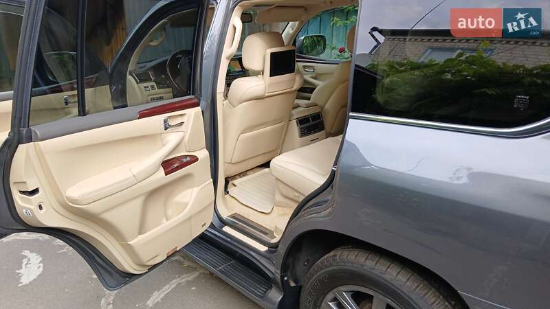 Позашляховик / Кросовер Lexus LX 2013 в Харкові