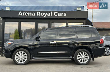 Внедорожник / Кроссовер Lexus LX 2008 в 