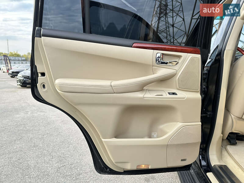 Позашляховик / Кросовер Lexus LX 2008 в Харкові
