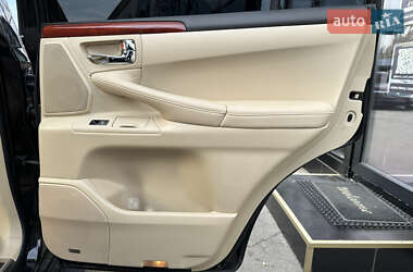 Внедорожник / Кроссовер Lexus LX 2008 в 
