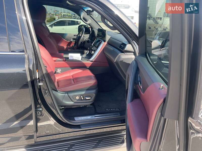 Позашляховик / Кросовер Lexus LX 2022 в Харкові