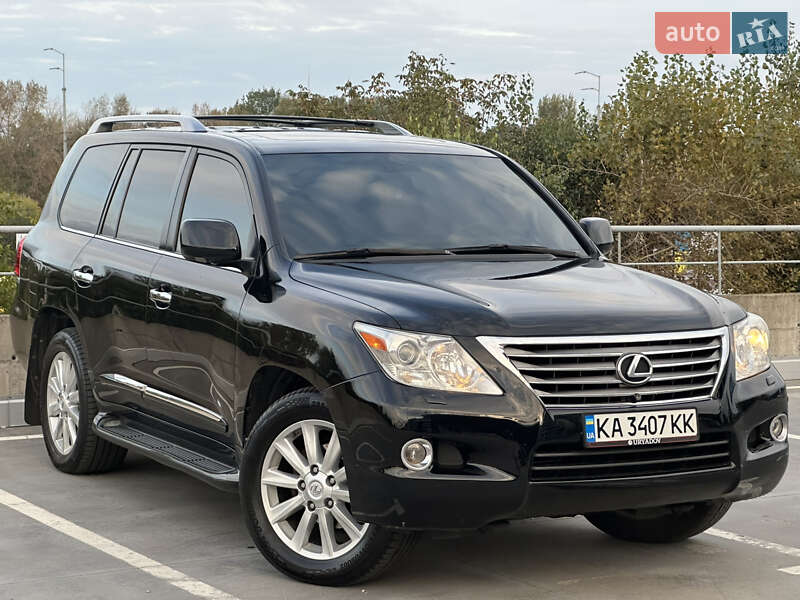 Lexus LX 2008