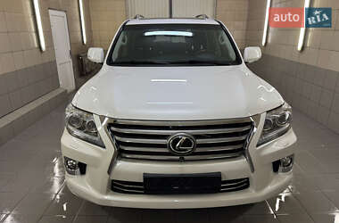 Позашляховик / Кросовер Lexus LX 2012 в 