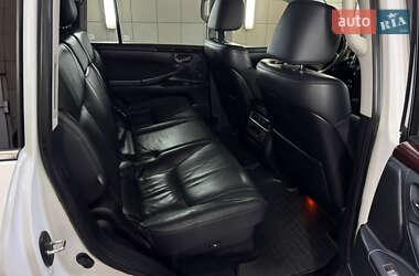 Позашляховик / Кросовер Lexus LX 2012 в 
