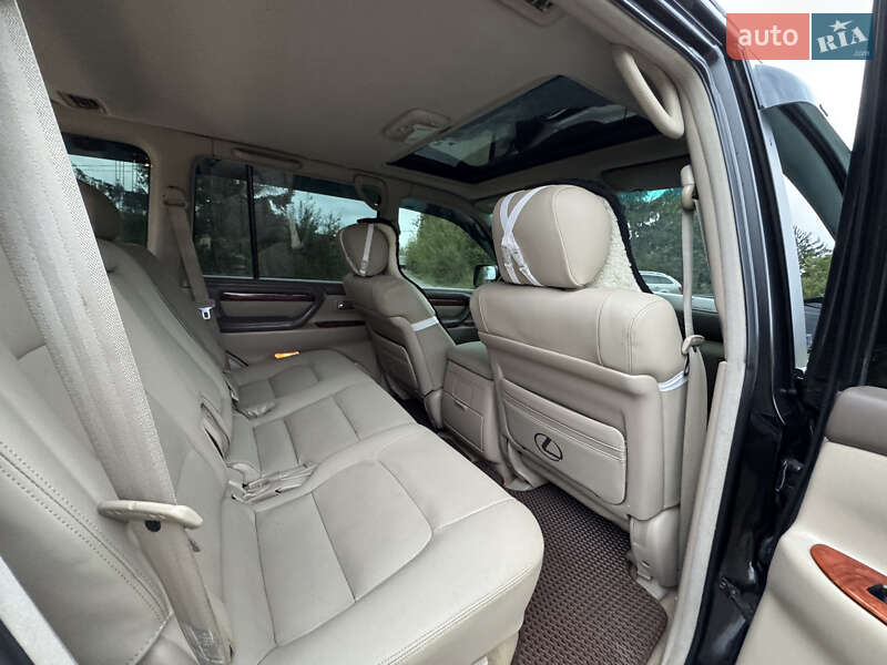 Внедорожник / Кроссовер Lexus LX 2002 в Надворной