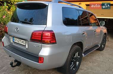 Позашляховик / Кросовер Lexus LX 2008 в 