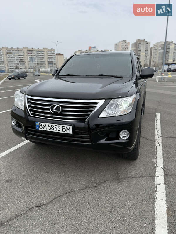 Lexus LX 2008
