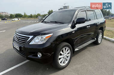 Внедорожник / Кроссовер Lexus LX 2008 в 