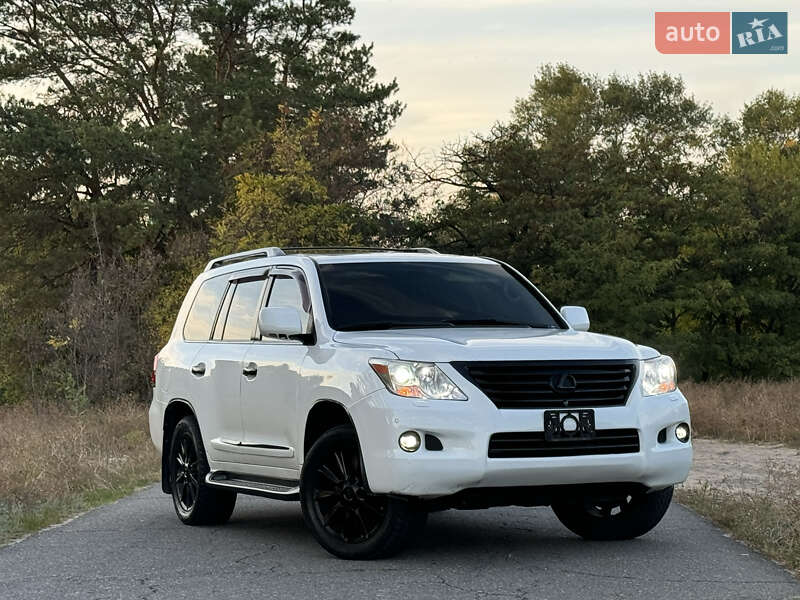 Внедорожник / Кроссовер Lexus LX 2008 в Днепре